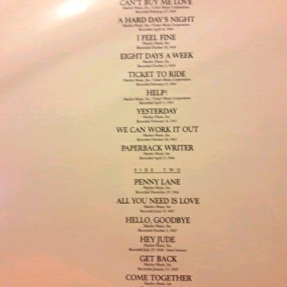 The Beatles Original 20 Greatest Hits Album - Picture 3 of 3